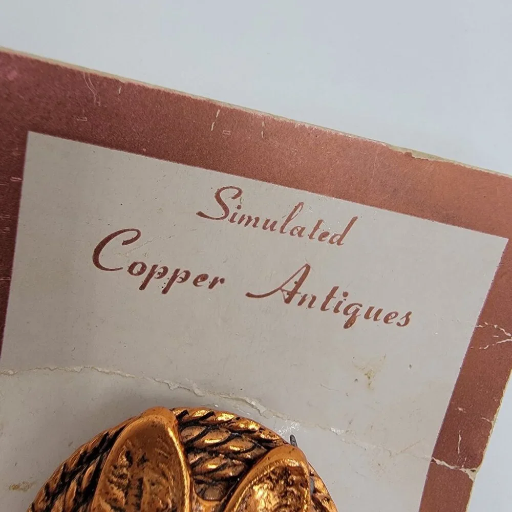NWT Simulated Copper Lapel Pin Wolf Dog Fox‎ Face Cipra NEW